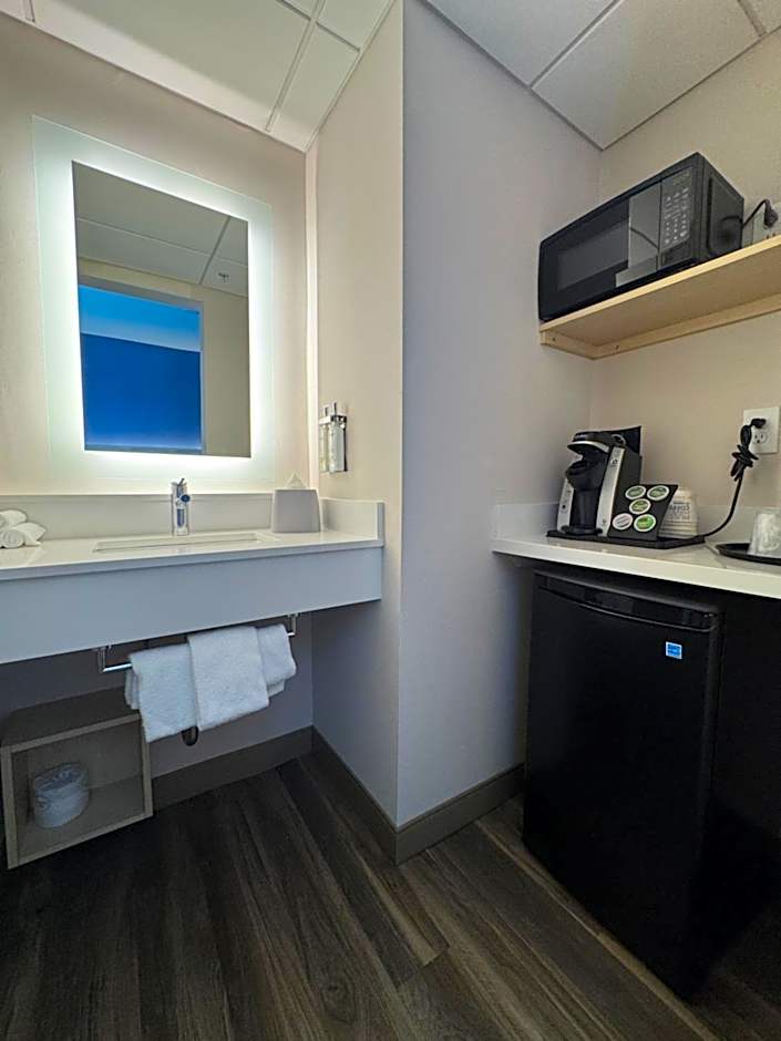 Holiday Inn Express & Suites - Atlanta Downtown By IHG