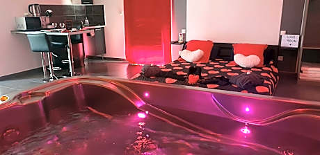 Double Room with Spa Bath