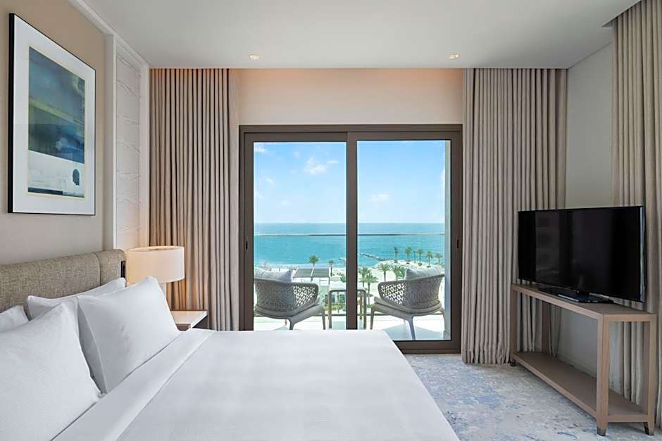 Photo 1 of 7 of Executive Suite, Ocean View