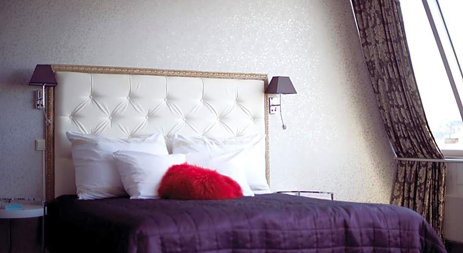 Home Hotel Grand Olav