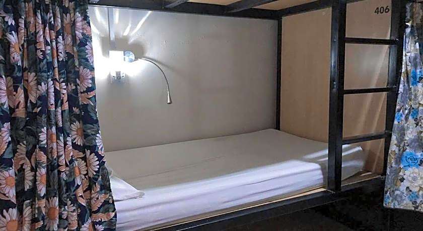 H2 Segama Backpackers