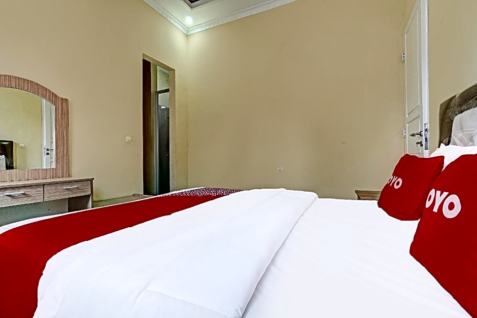 OYO 92023 Singgasana Cipelah Syariah