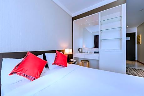 Special Offer - Free Room Upgrade from Standard Twin Room to Family Room