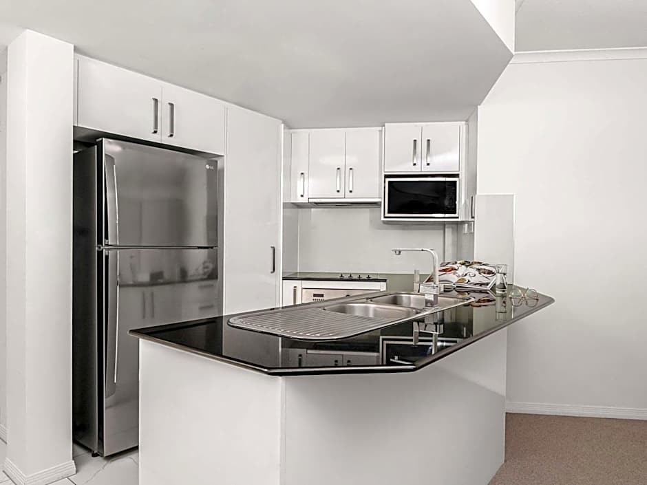 Mantra Coolangatta Beach