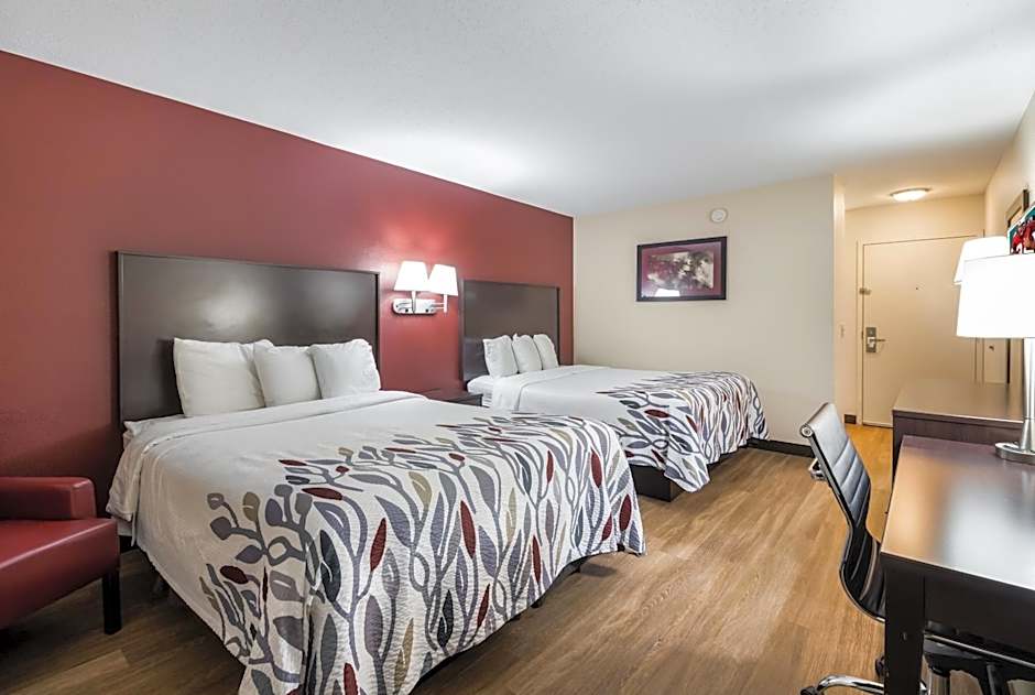 Photo 1 of 5 of Deluxe 2 Queen Beds
