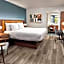 La Quinta Inn & Suites by Wyndham Thousand Oaks Newbury Park