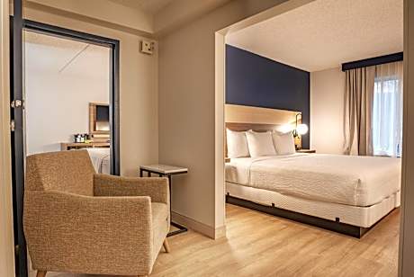 King Room - Mobility Access/Non-Smoking