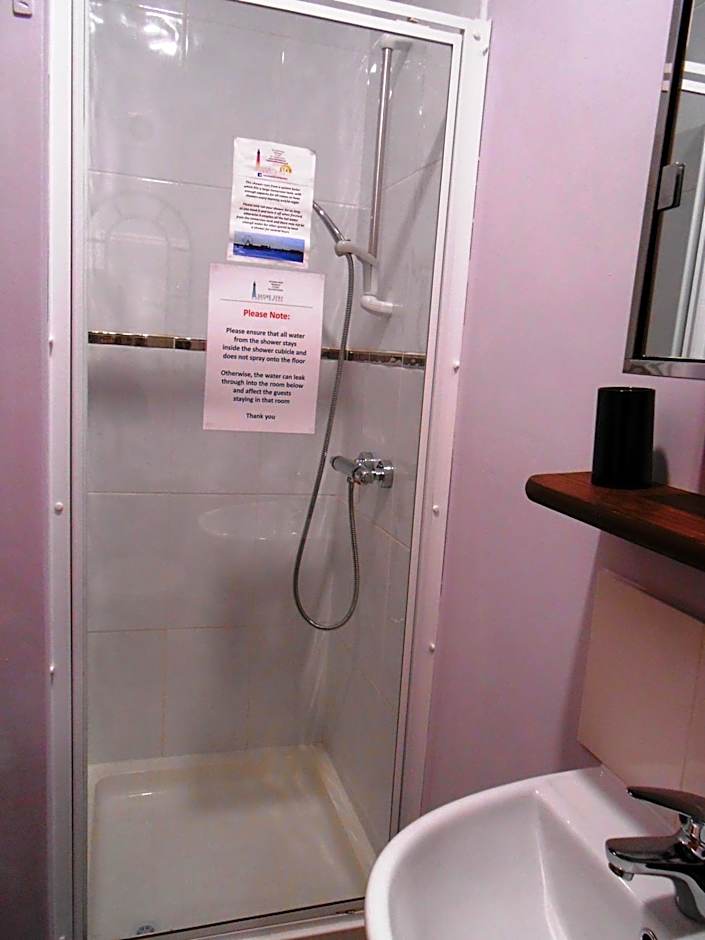 Shore Stay Guest House