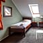 Hotel Octarna - Free On-site Parking
