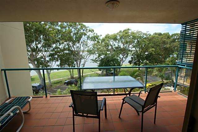 The Esplanade Riverview Holiday Apartments