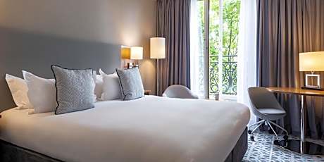 Deluxe Double or Twin