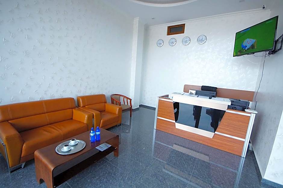 Hotel 725