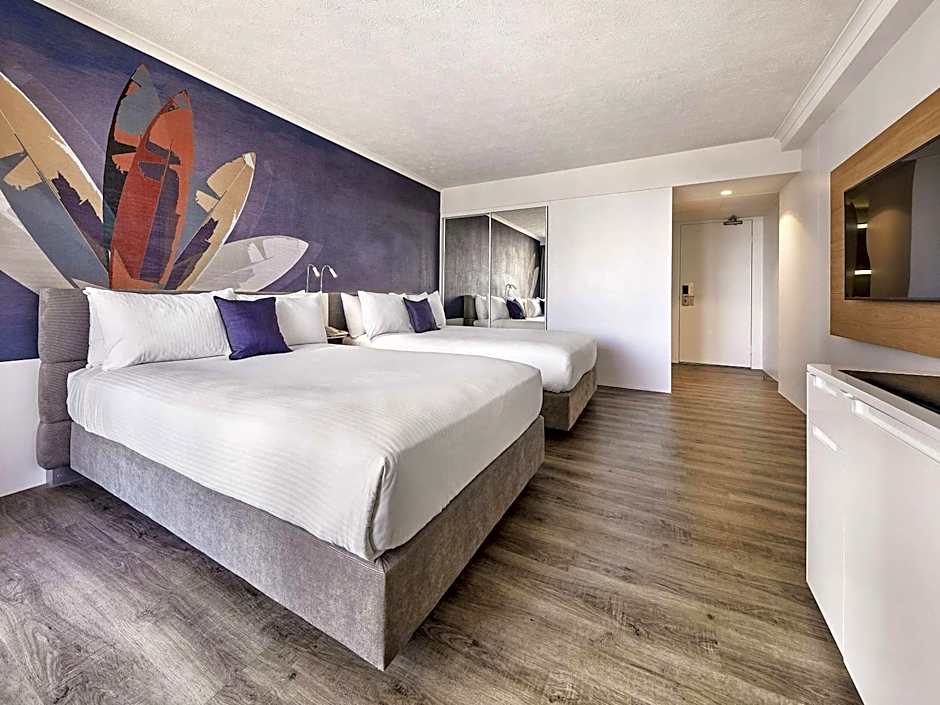 Novotel Surfers Paradise