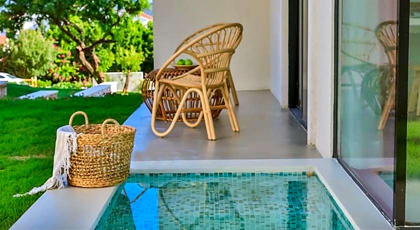 Carruba Boutique Hotel