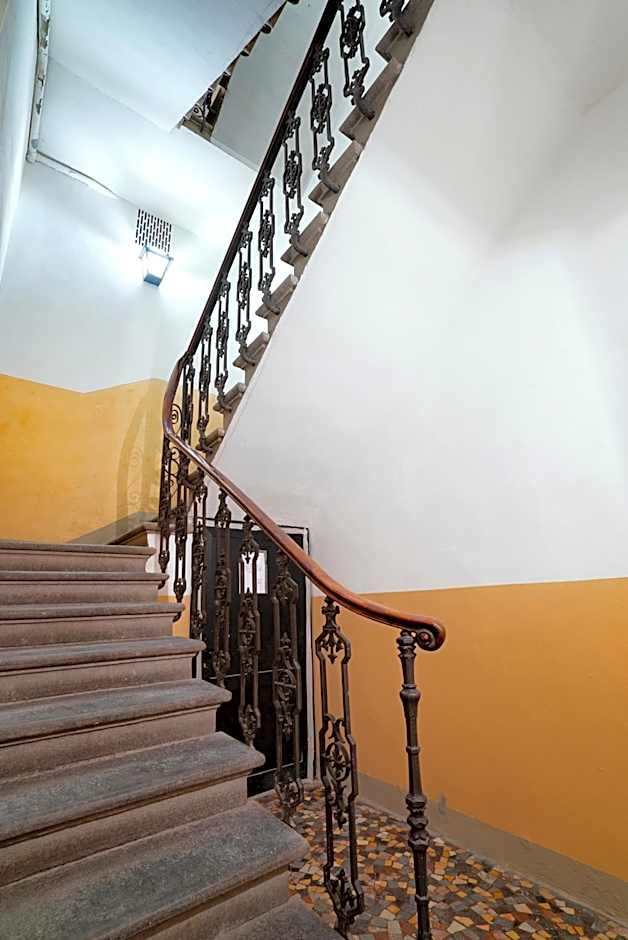 Artemide Guest House