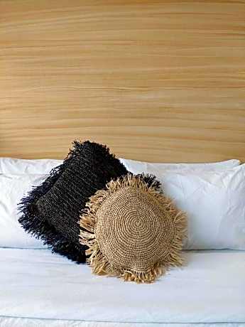 Deluxe Double or Twin Room with Garden View