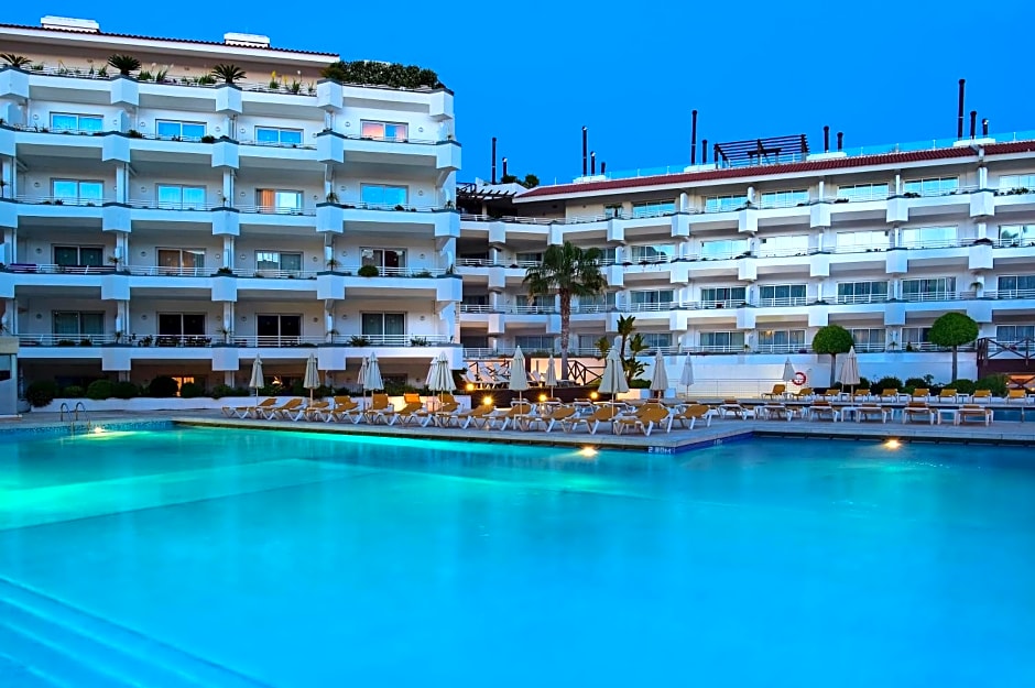 Aqualuz Lagos by The Editory