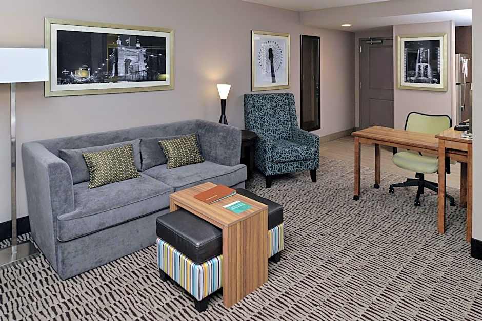 Homewood Suites By Hilton Cincinnati/Mason