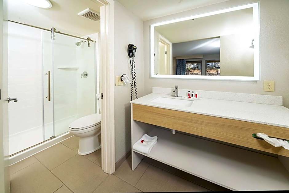 Days Inn by Wyndham Atlanta Stone Mountain