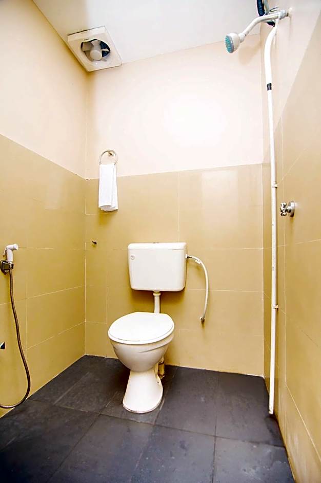 OYO 1224 Hotel Hajah Rohayah