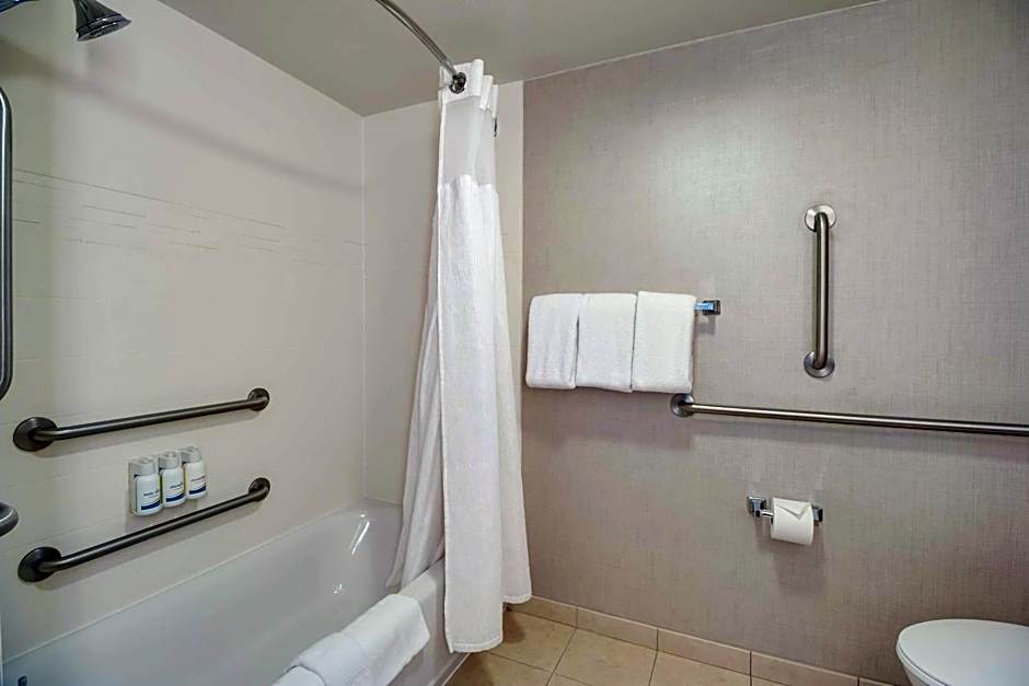 Sonesta ES Suites Huntington Beach Fountain Valley