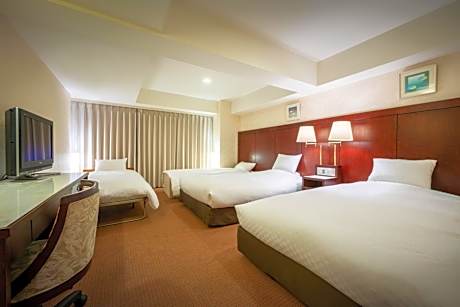 Standard Superior Twin Room - Non-Smoking