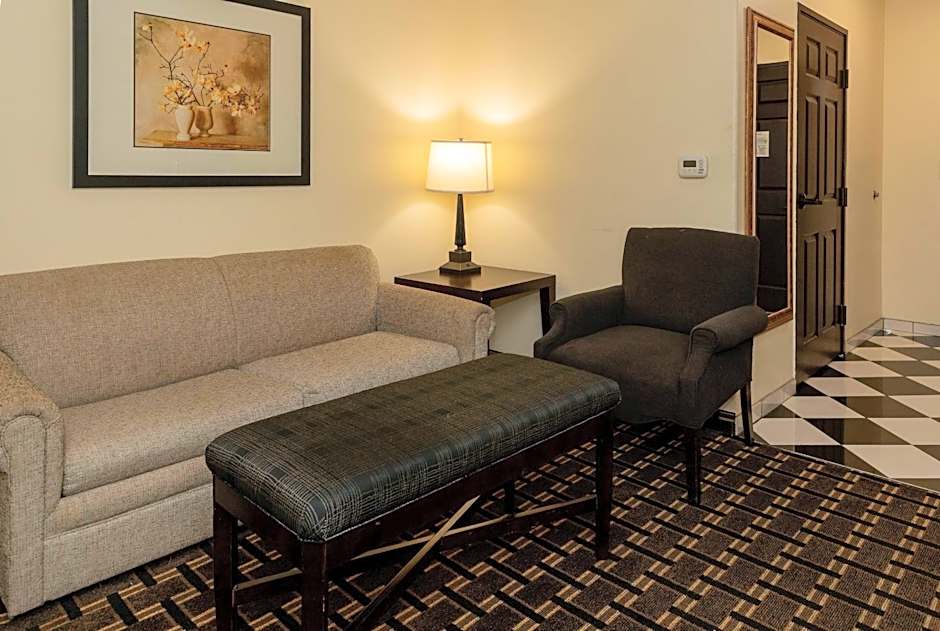 Evangeline Downs Hotel, Ascend Hotel Collection