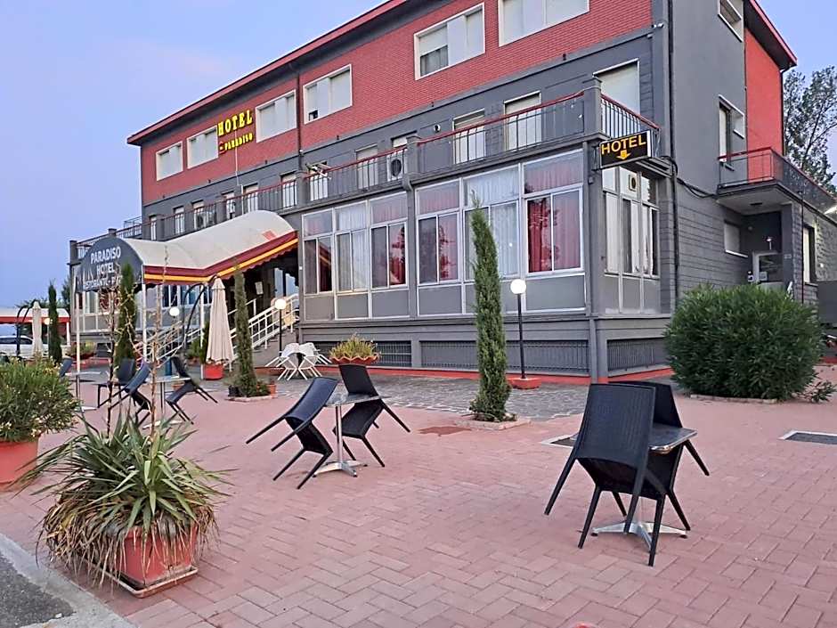 Hotel Paradiso