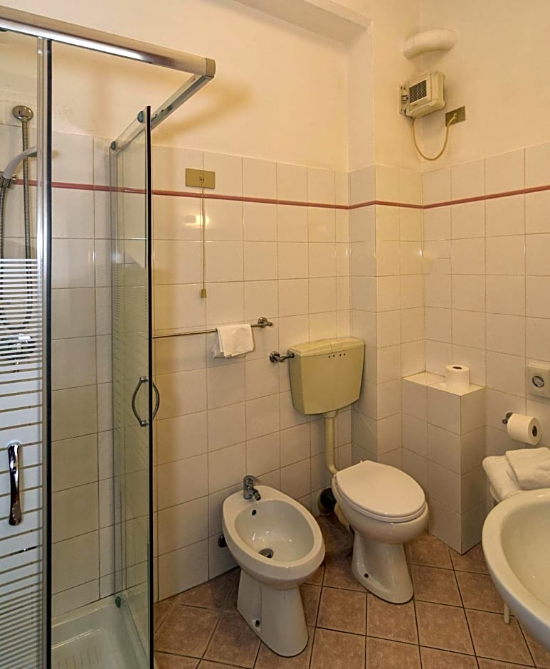 Hotel Cecile