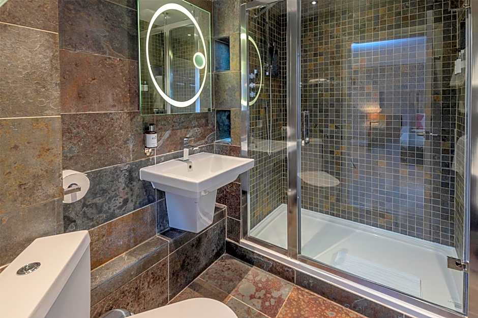 Best Western Plus Centurion Hotel