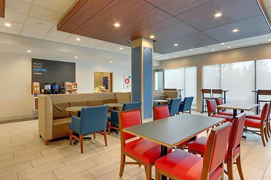 Holiday Inn Express & Suites Saugerties - Hudson Valley By IHG