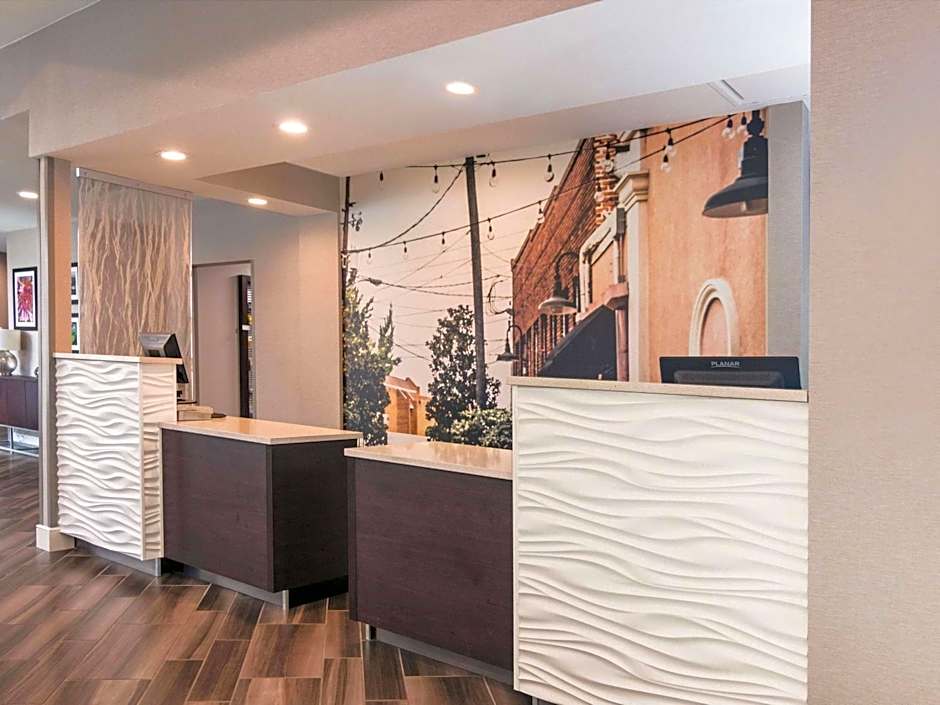 La Quinta Inn & Suites by Wyndham Atlanta Conyers