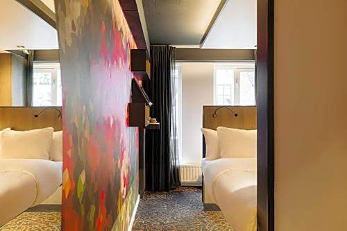 Eden Studios and Apartments