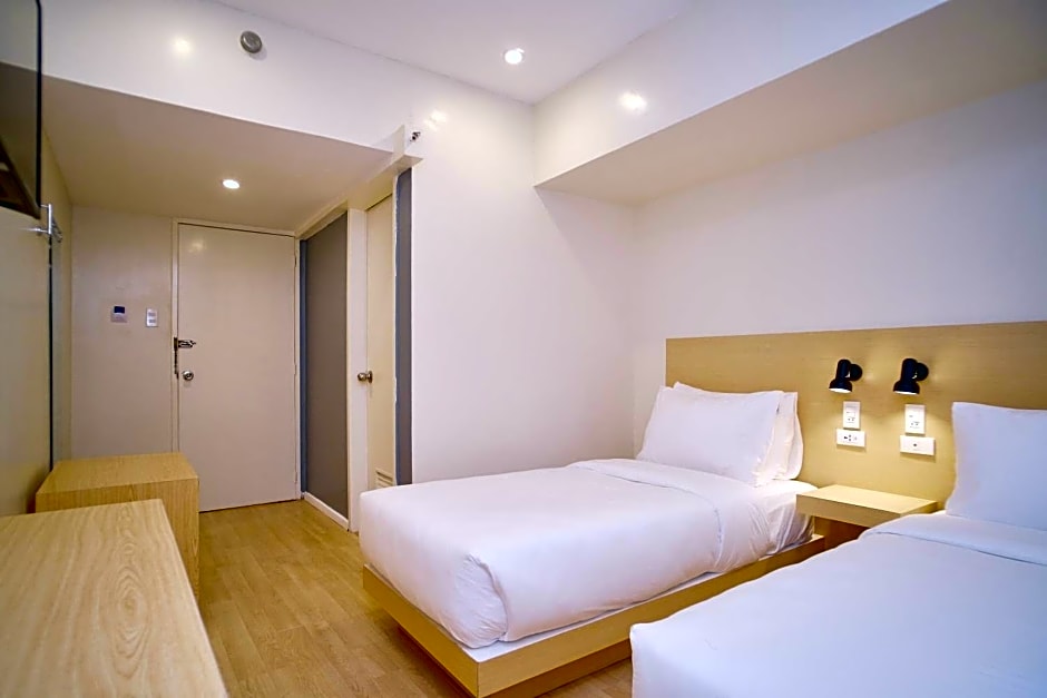 Bridge Hotel Express