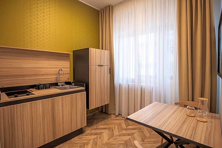 Urban Boutique Hotel Center