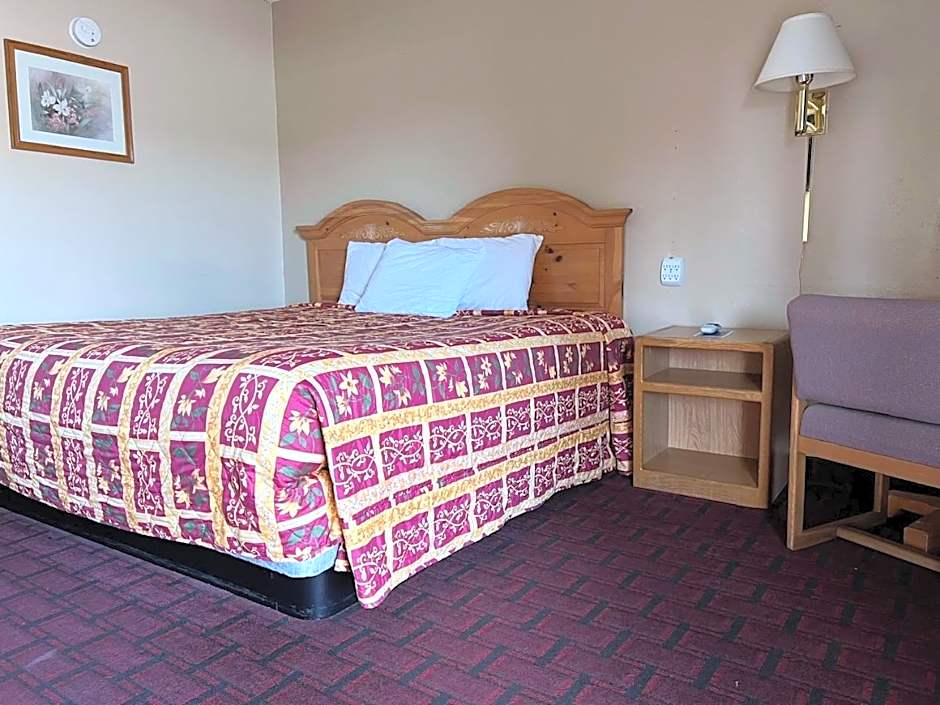 Economy Inn McCook