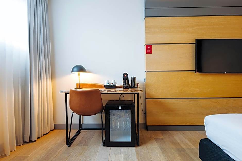 Leonardo Hotel Almere City Center