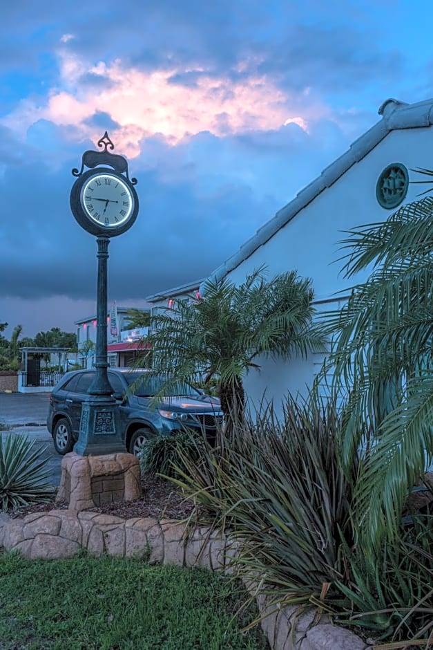 Green Seas Motel