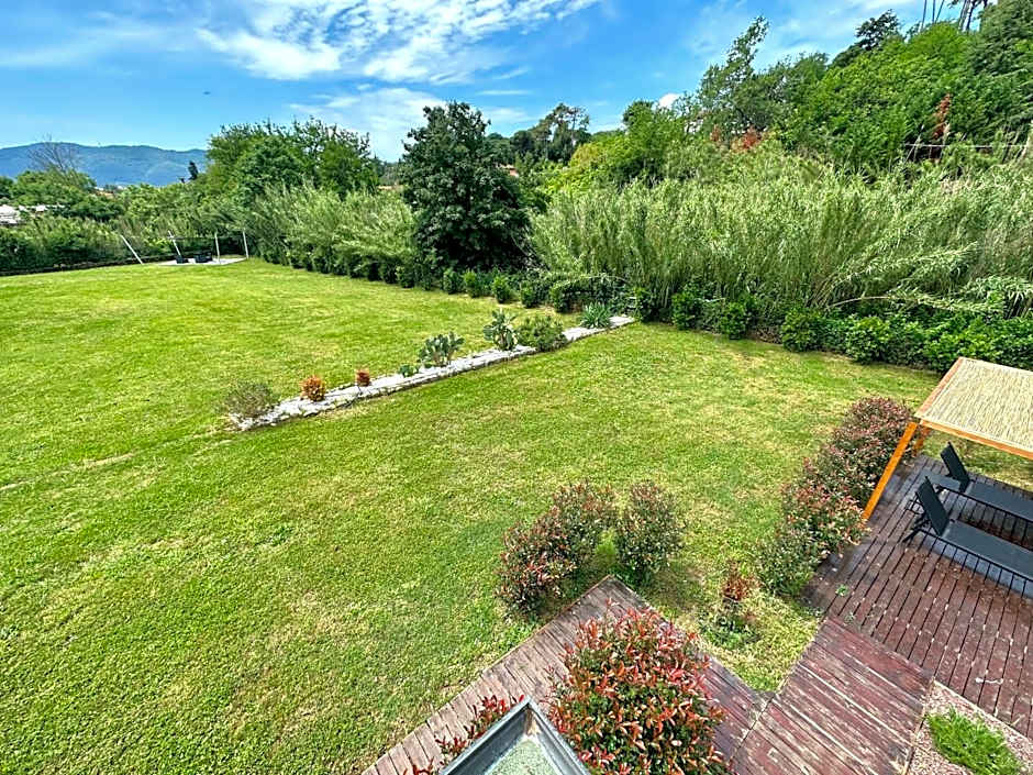 Le Village Sarzana