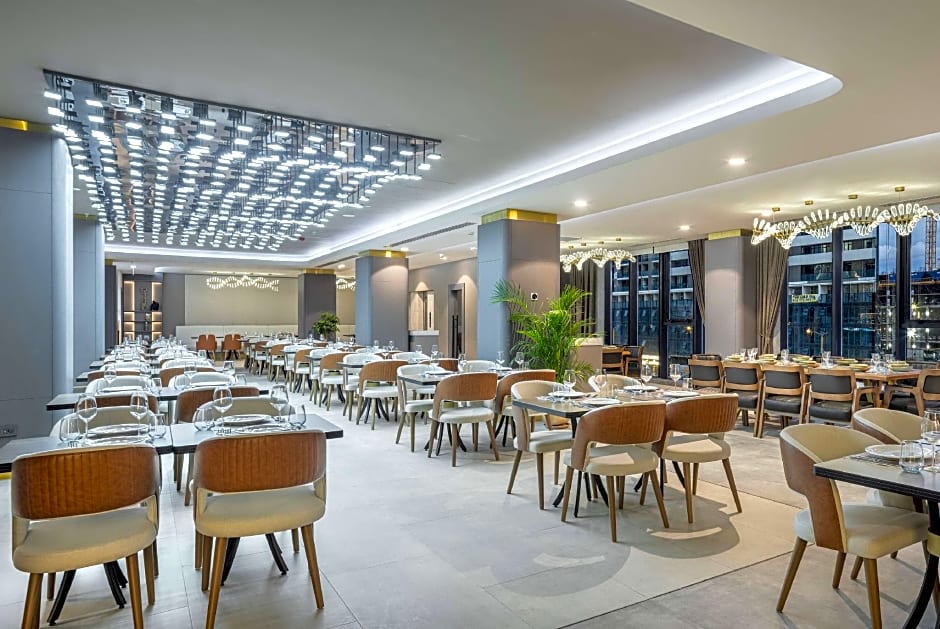 Ramada Plaza by Wyndham Batumi