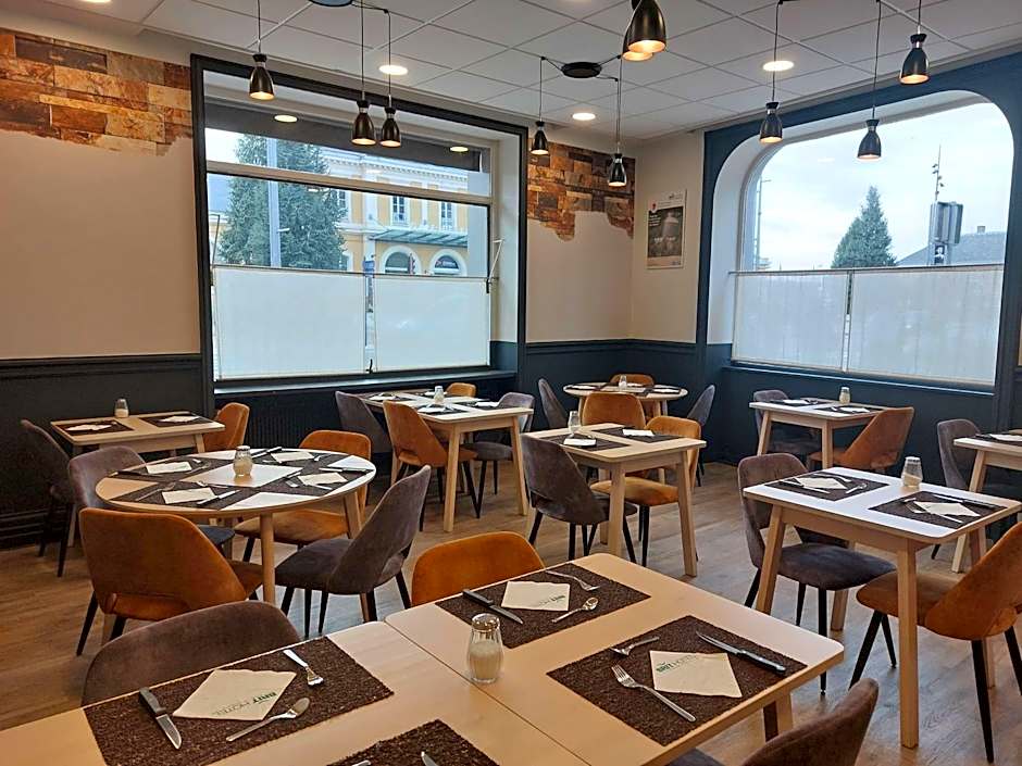 Brit Hotel Roanne - Le Grand Hôtel