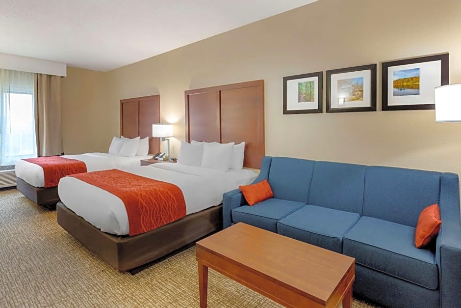 Comfort Inn & Suites