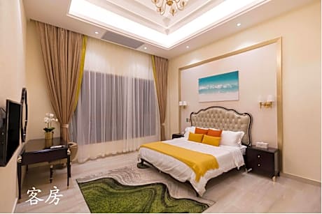 4-Bedroom Luxury Pool Villa