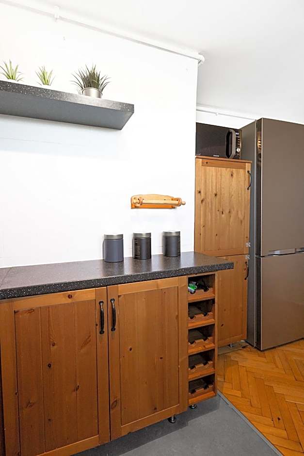 ClickTheFlat Wilson Square Apart Rooms