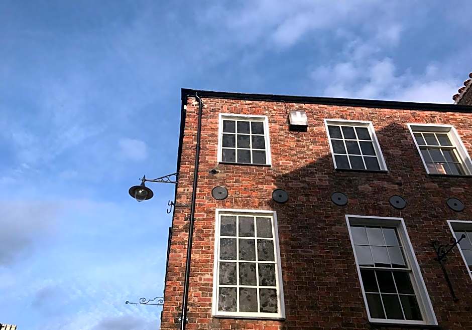 Ty Glyndwr Bunkhouse, Bar and cafe