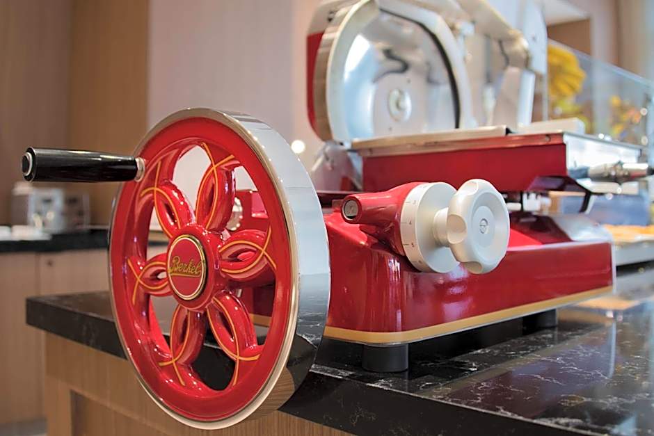 AC Hotel by Marriott Atlanta Midtown