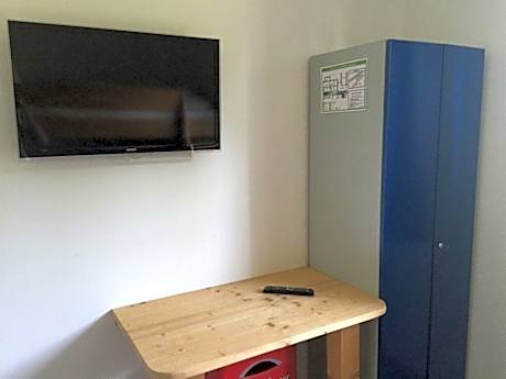 Zweibettzimmer-Economy-Eigenes Badezimmer-Gartenblick