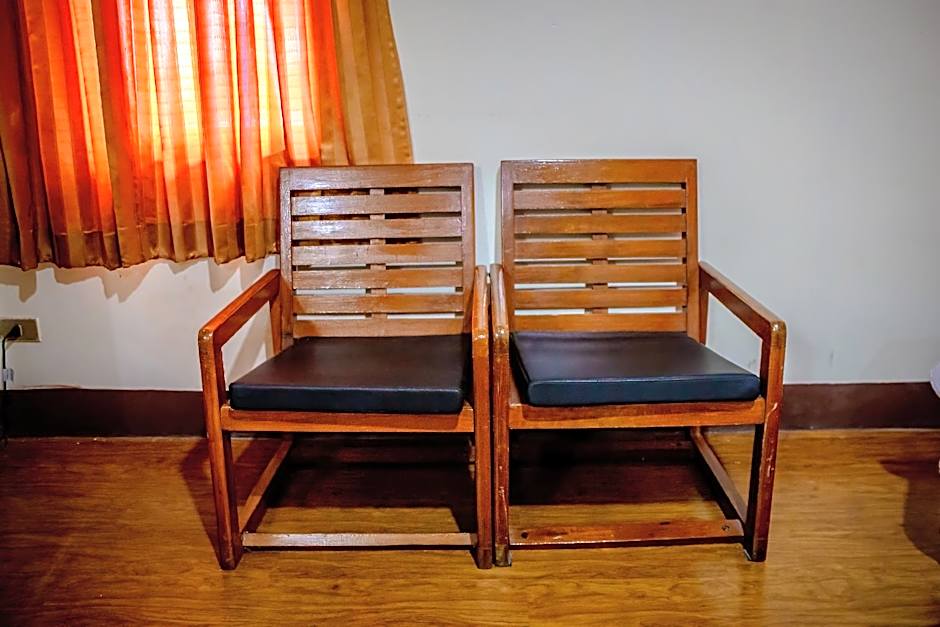 Lukmuang 2 Hotel