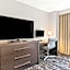 Embassy Suites By Hilton Crystal City - National Airport