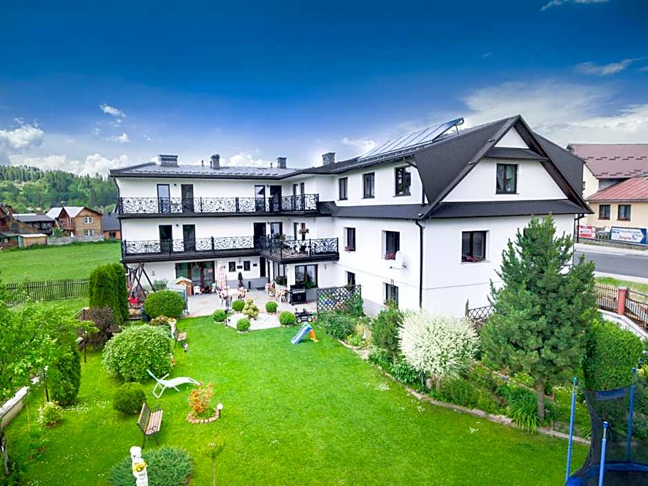 Dworek Nad Białką Apartamenty-Pokoje-Białka Tatrzańska-Czarna Góra